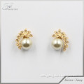 Fashion luxury jewelry wholesale ladies gold diamond pearl cuff earrings